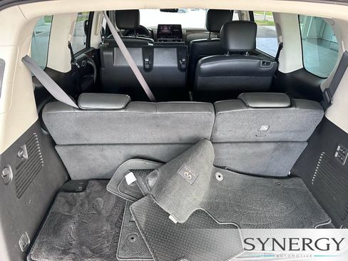 Used 2023 INFINITI QX80 Premium Select w/ Cargo Package RWD image 9