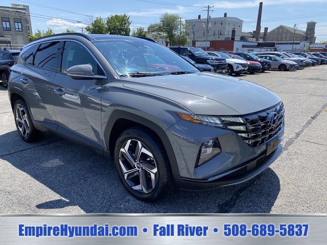 Used 2024 Hyundai Tucson Limited AWD/4WD image 2