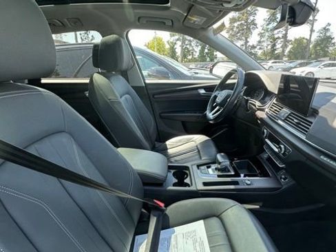 Used 2023 Audi Q5 2.0T Premium w/ Convenience Package AWD/4WD image 5