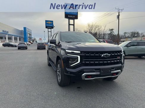 Certified 2025 Chevrolet Tahoe Z71 image 2