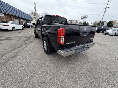 Used 2012 Nissan Frontier SV w/ SV Premium Utility Pkg image 43