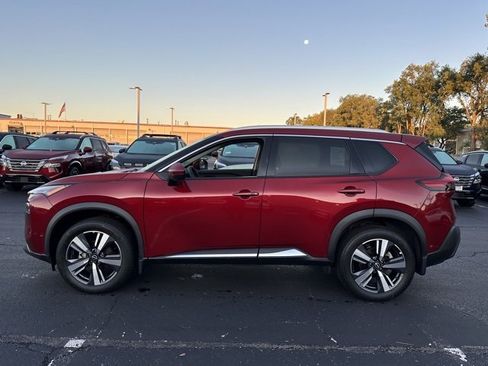 Used 2022 Nissan Rogue SL w/ SL Premium Package image 7