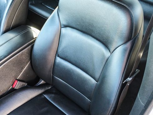 Used 2018 Chevrolet Malibu LT w/ Leather Package image 26