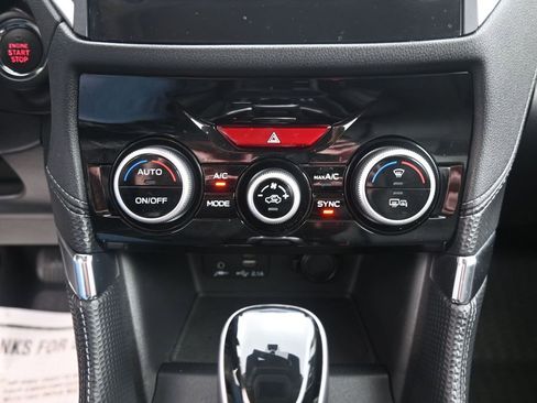 Certified 2024 Subaru Forester Limited image 11