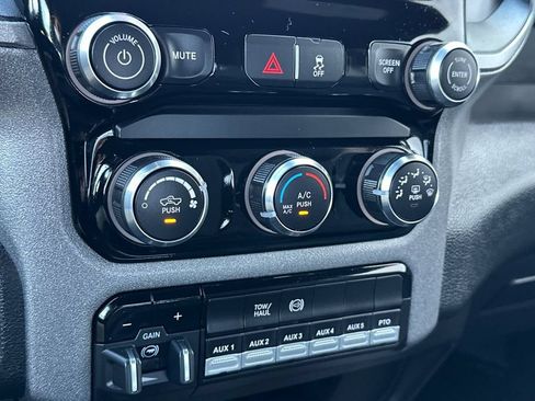 New 2026 RAM 5500 Tradesman AWD/4WD image 17