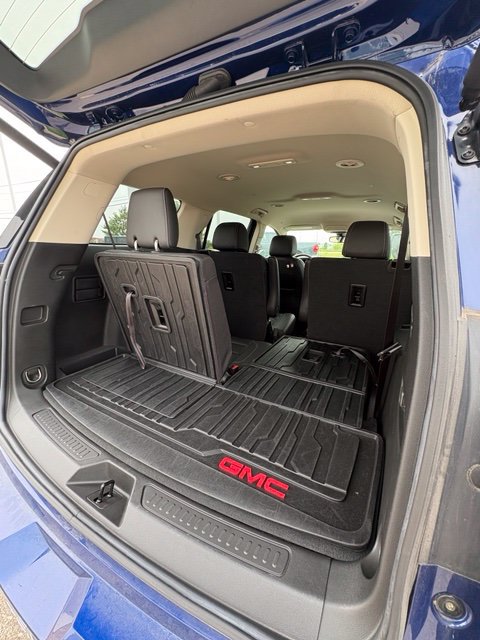 Used 2023 GMC Acadia Denali AWD/4WD image 25