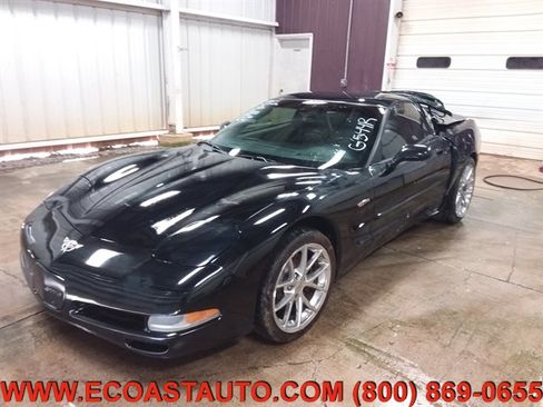 Used 2003 Chevrolet Corvette Coupe w/ Preferred Equipment Group image 4