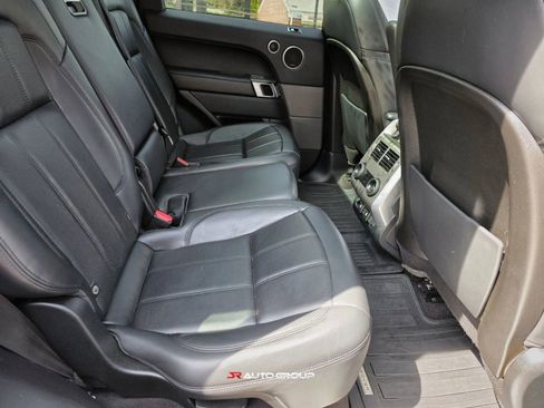 Used 2018 Land Rover Range Rover Sport HSE AWD/4WD image 22