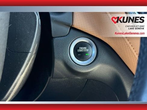 Used 2018 Chevrolet Equinox Premier w/ LPO, Cargo Package image 20