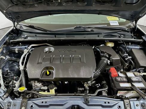 Used 2015 Toyota Corolla L image 28