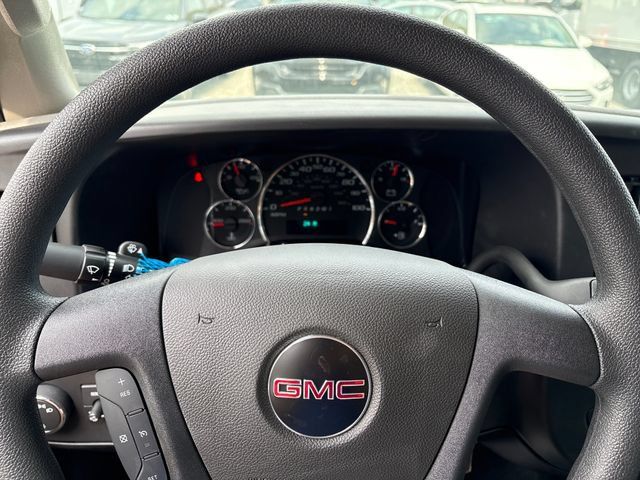 New 2025 GMC Savana 3500 w/ Power Convenience Package RWD image 17