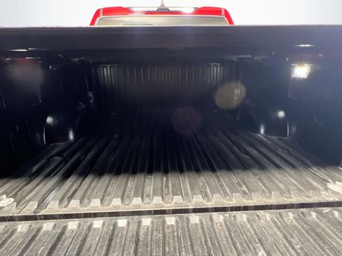 Used 2024 Toyota Tundra Limited image 34