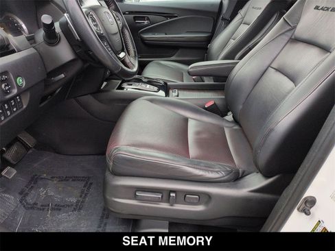 Used 2021 Honda Ridgeline Black Edition image 3