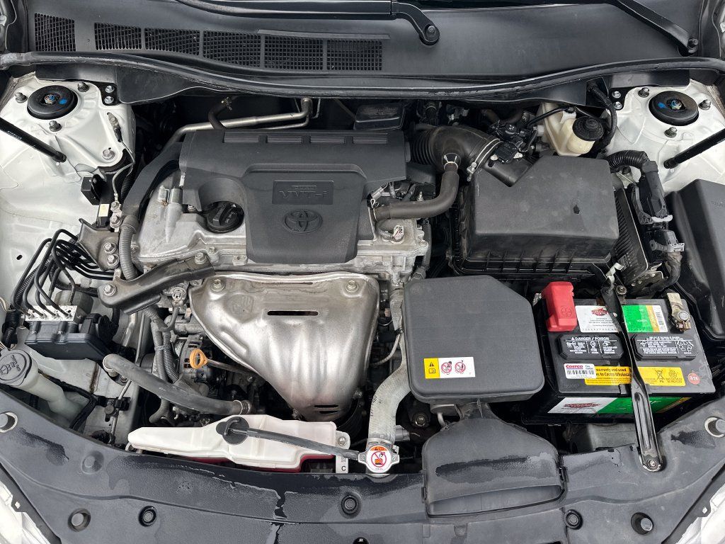 Certified 2017 Toyota Camry XSE w/ Moonroof Package FWD image 29