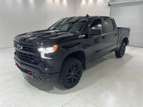 Used 2023 Chevrolet Silverado 1500 LT Trail Boss w/ Protection Package image 1