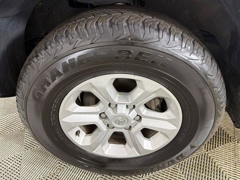 Used 2024 Toyota 4Runner SR5 Premium AWD/4WD image 12