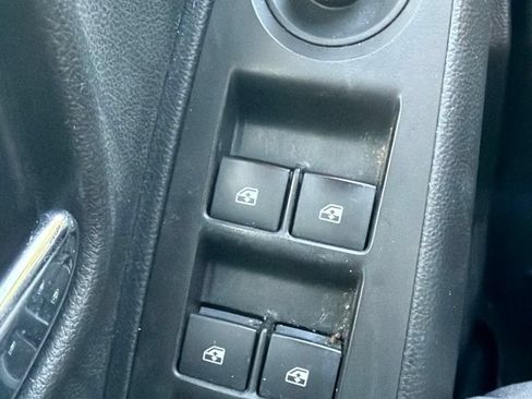 Used 2017 Chevrolet Trax LS AWD/4WD image 13