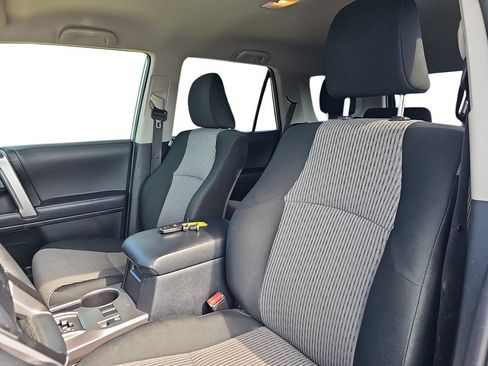 Used 2024 Toyota 4Runner SR5 AWD/4WD image 15