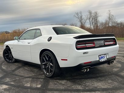 Used 2022 Dodge Challenger R/T w/ Blacktop Package