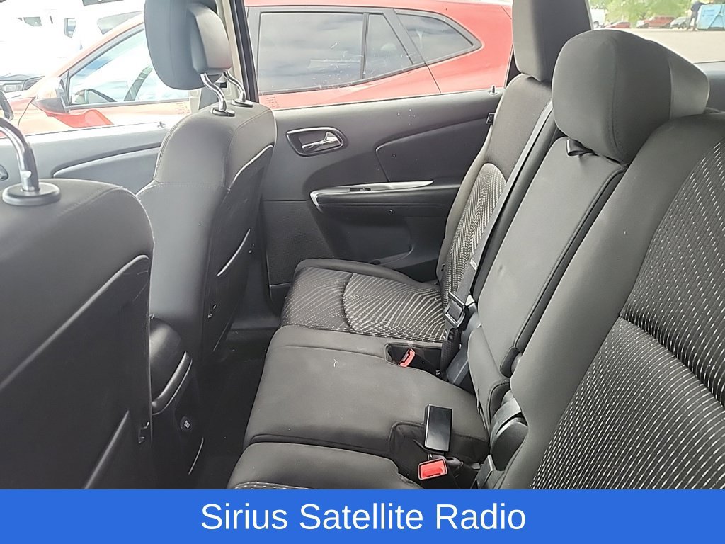 Used 2020 Dodge Journey SE w/ SE Popular Equipment Group FWD image 9