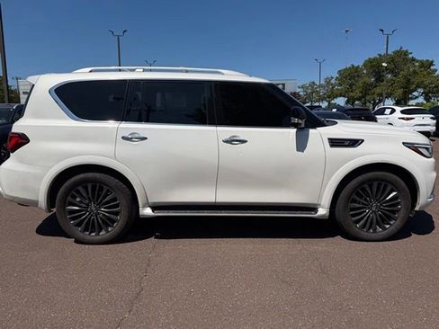 Certified 2024 INFINITI QX80 Premium Select w/ Cargo Package AWD/4WD image 8