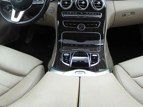 Used 2019 Mercedes-Benz C 300 4MATIC Cabriolet image 9