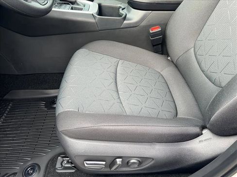 New 2025 Toyota RAV4 XLE image 4