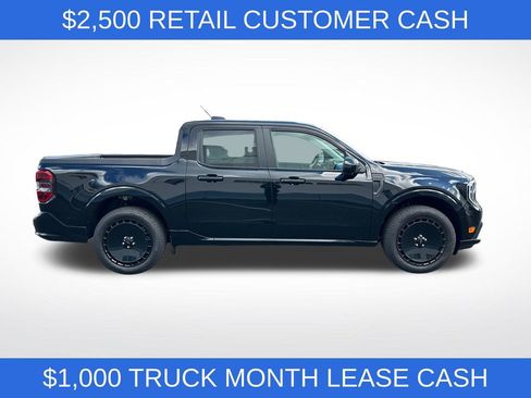 New 2025 Ford Maverick Lobo image 8