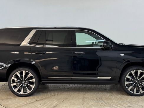 New 2026 Cadillac Escalade Luxury w/ Touring Package image 8