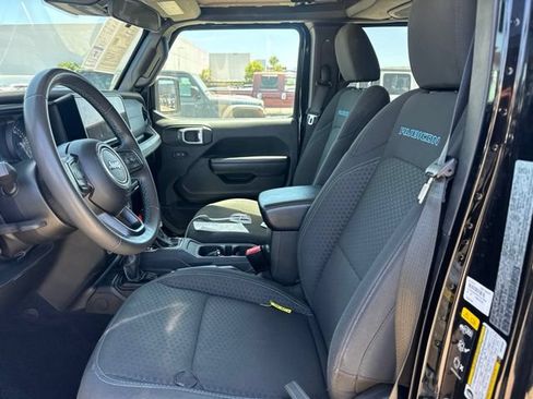Used 2024 Jeep Wrangler Unlimited Rubicon 4xe AWD/4WD image 9