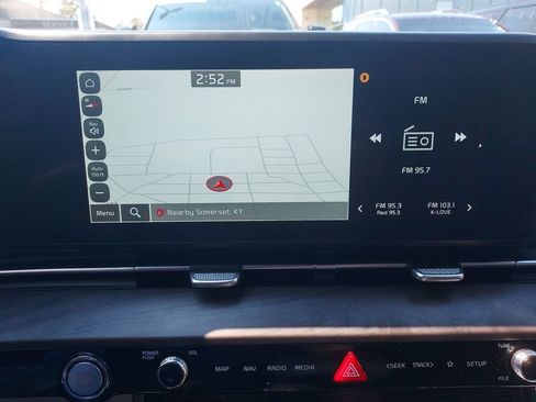 Used 2024 Kia Carnival SX FWD image 24