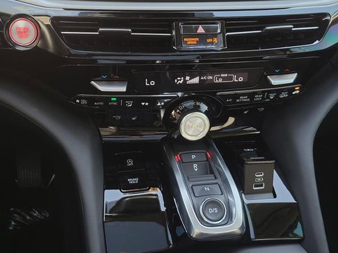 New 2026 Acura MDX SH-AWD image 23