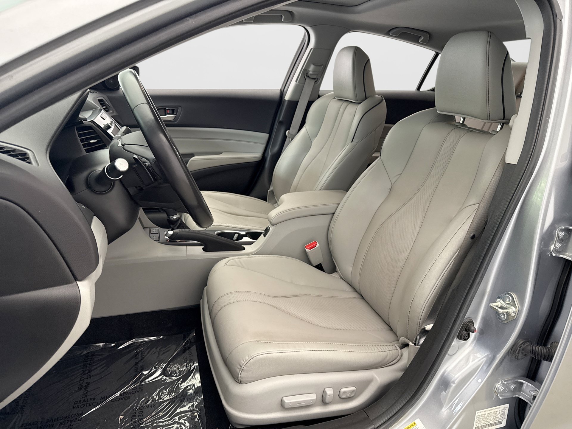 Used 2020 Acura ILX FWD image 11