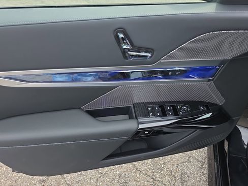 New 2026 BMW 740i xDrive image 4