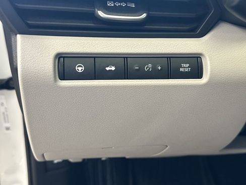 Used 2021 Nissan Altima 2.5 SL FWD image 22