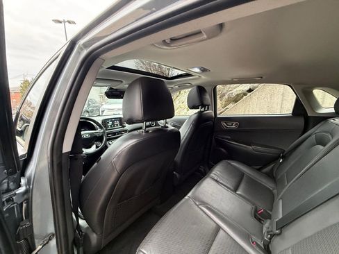 Used 2020 Hyundai Kona Limited w/ Cargo Package image 19