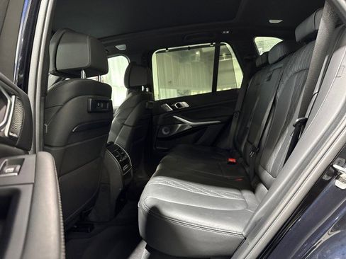 Used 2021 BMW X5 M50i w/ Executive Package image 47