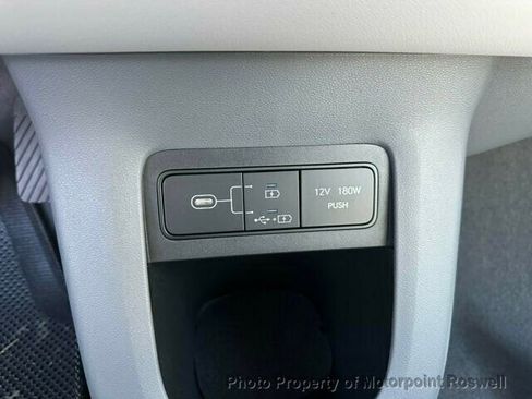 Used 2025 Hyundai Ioniq 5 Limited image 32