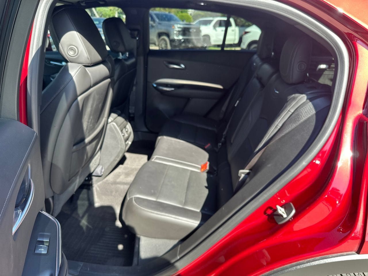 Used 2019 Cadillac XT4 Premium Luxury FWD image 27