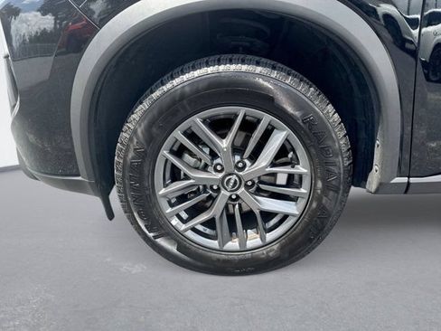 Used 2026 Nissan Rogue SV AWD/4WD image 12