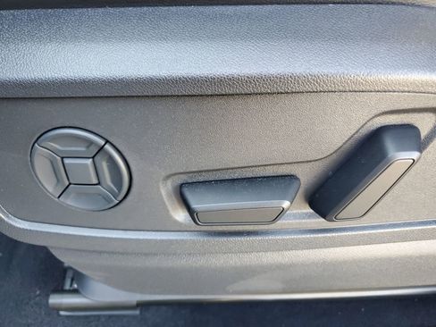 New 2025 Audi SQ5 Premium Plus image 21