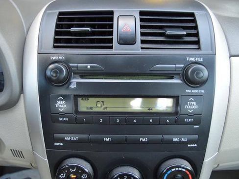 Used 2009 Toyota Corolla LE w/ All Weather Guard Pkg FWD image 22