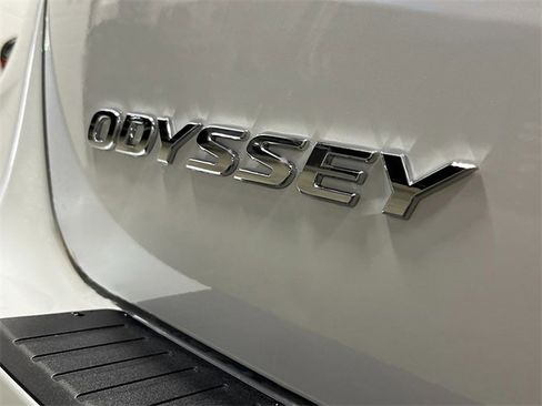 New 2026 Honda Odyssey Elite image 7