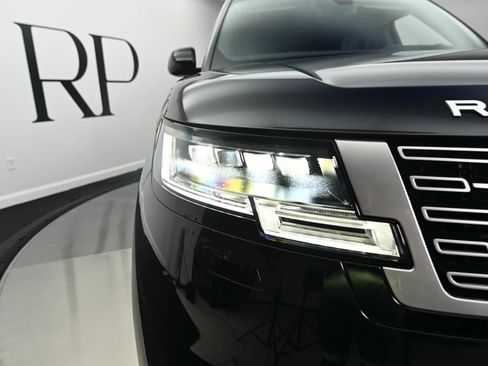 Used 2024 Land Rover Range Rover Autobiography AWD/4WD image 15