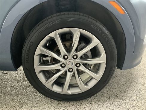 Used 2024 Buick Encore GX Avenir w/ Avenir Convenience Package AWD/4WD image 15
