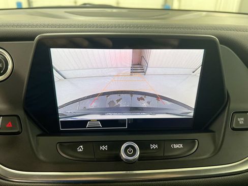 Used 2021 Chevrolet Blazer LT FWD image 15