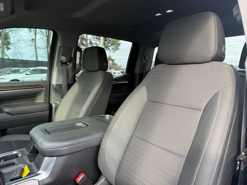 Used 2022 Chevrolet Silverado 1500 RST image 11