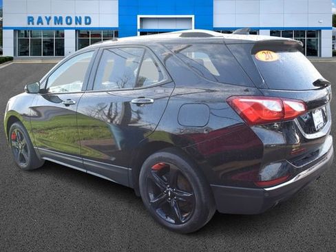 Used 2020 Chevrolet Equinox Premier w/ Premier Redline Edition image 6