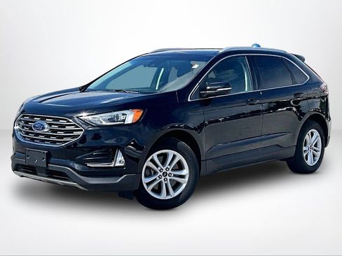 Used 2019 Ford Edge SEL w/ Equipment Group 201A AWD/4WD image 2
