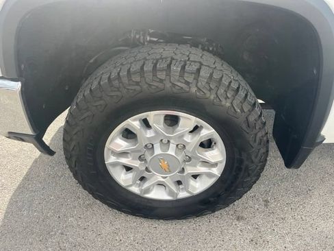 Used 2021 Chevrolet Silverado 2500 LT w/ Z71 Off-Road Package AWD/4WD image 20